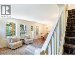 5823 Leaning Tree Road, Halfmoon Bay, BC V7Z1C2 Photo 14