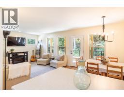 5823 Leaning Tree Road, Halfmoon Bay, BC V7Z1C2 Photo 9