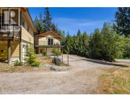 5823 Leaning Tree Road, Halfmoon Bay, BC V7Z1C2 Photo 39