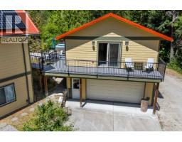 5823 Leaning Tree Road, Halfmoon Bay, BC V7Z1C2 Photo 29