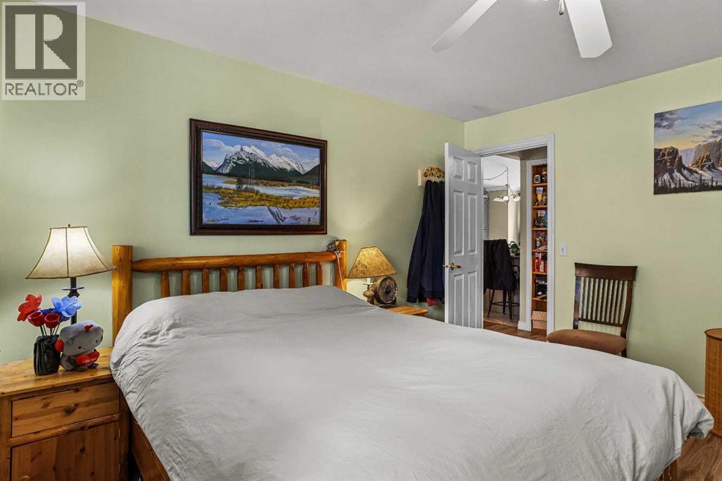 #9 200 Glacier Drive - 19