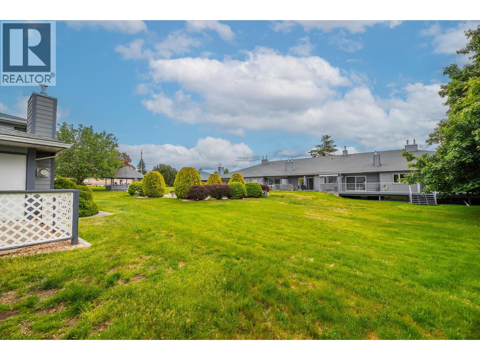 #8 11523 Dunsdon Crescent - 32