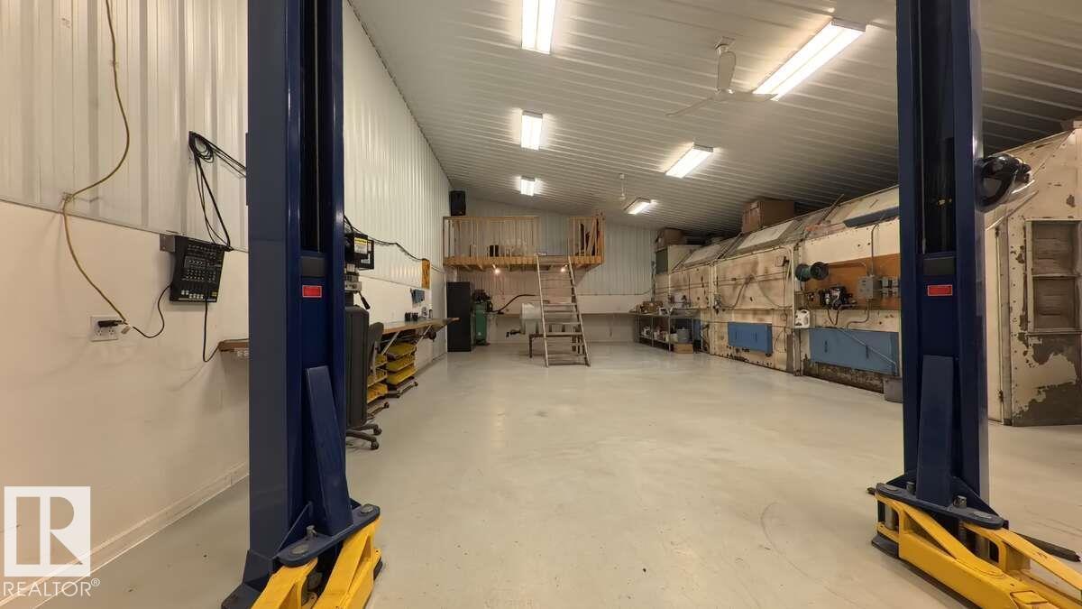 60014 Range Rd 460 - 28