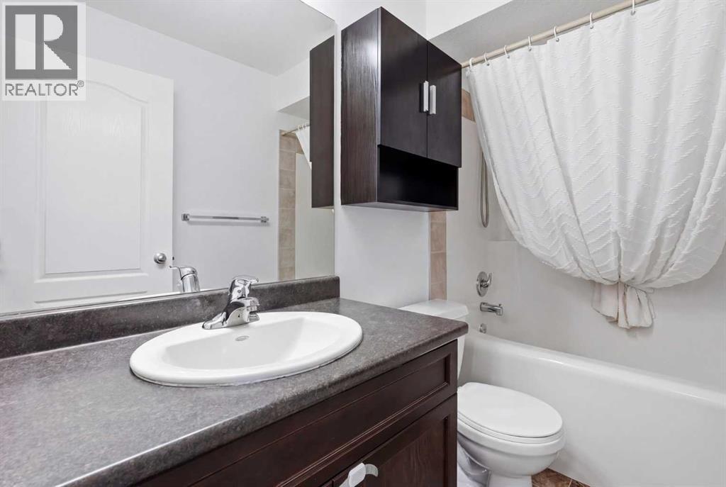 #400 8 Bayside Place - 15