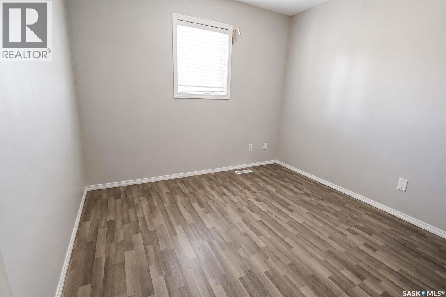 26 1620 Olive Diefenbaker DRIVE — photo 18