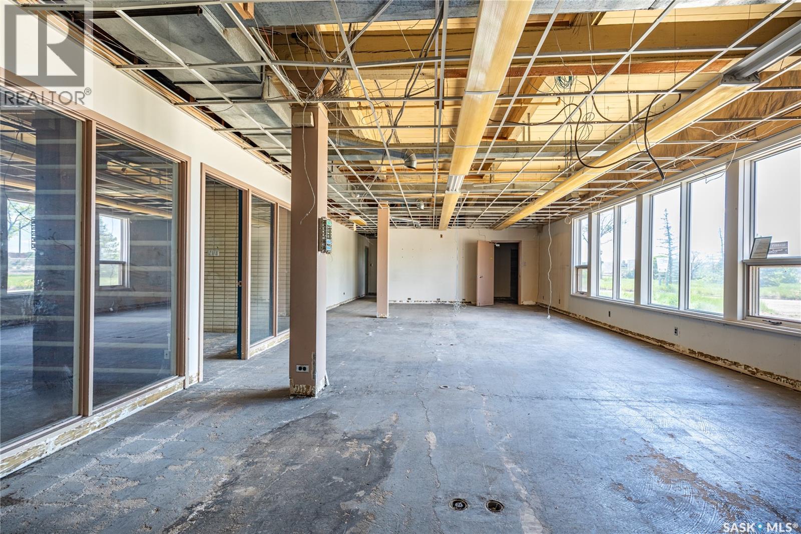 115 Coronation DRIVE — photo 52