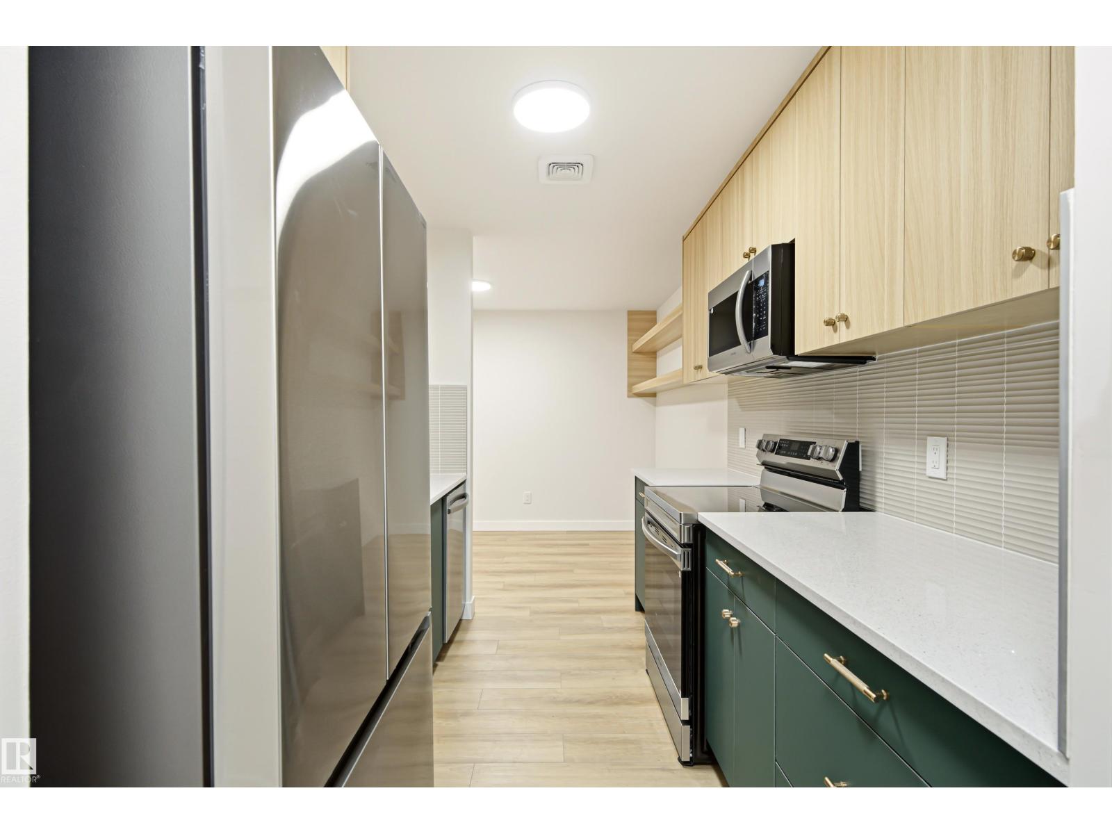 18217 84 AV NW NW - 10