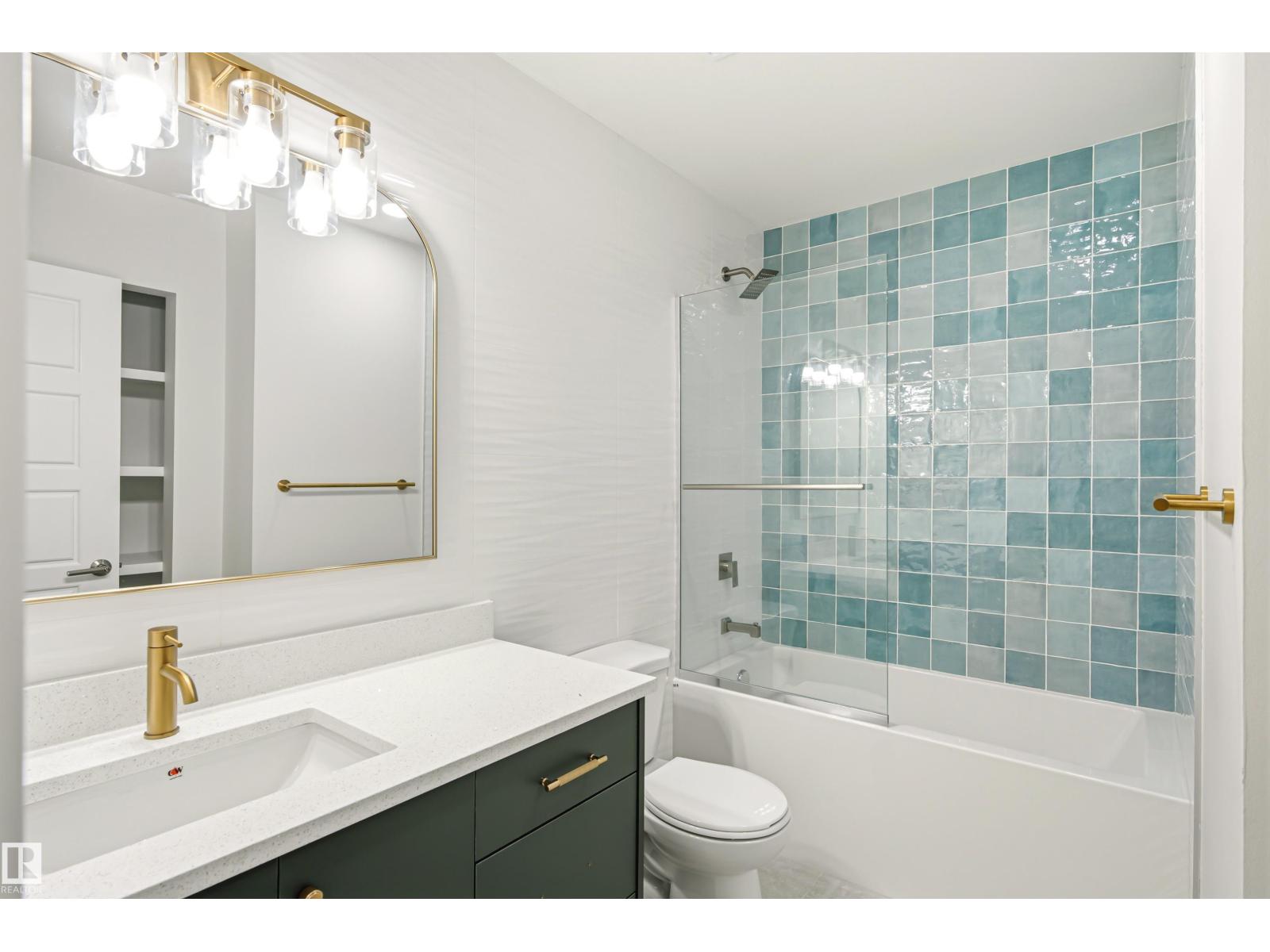18217 84 AV NW NW - 23