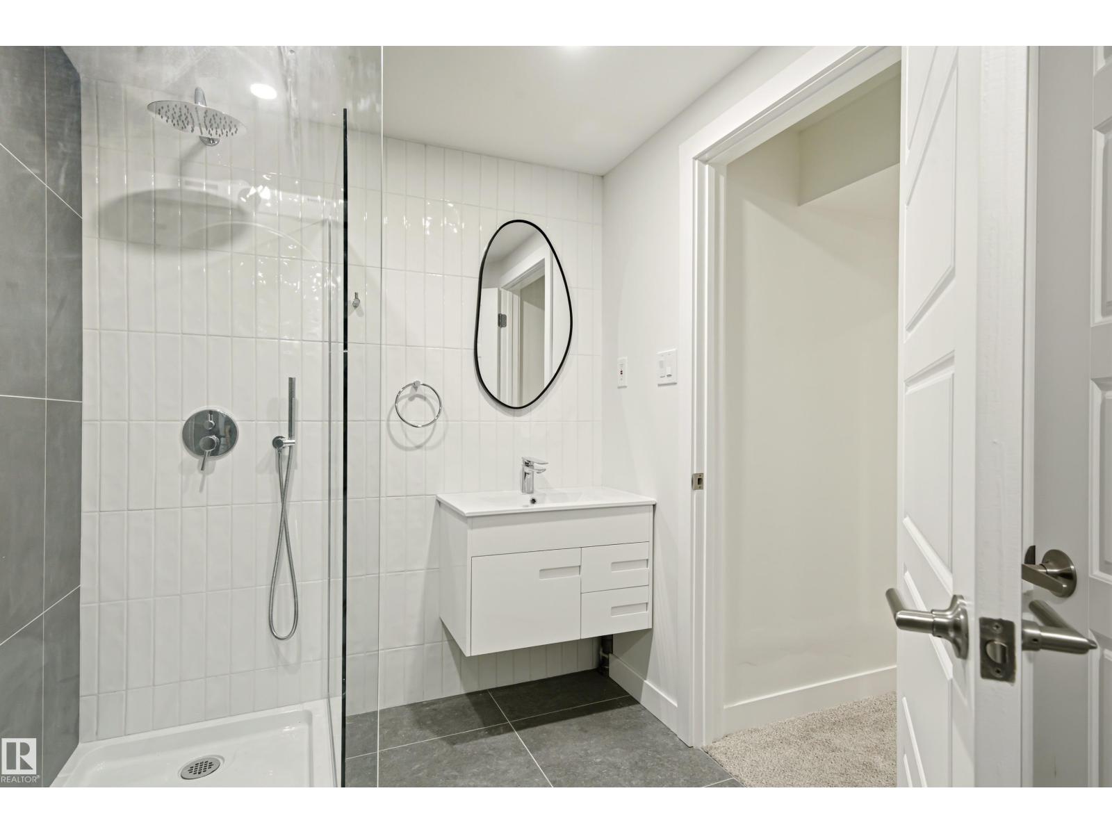 18217 84 AV NW NW - 36