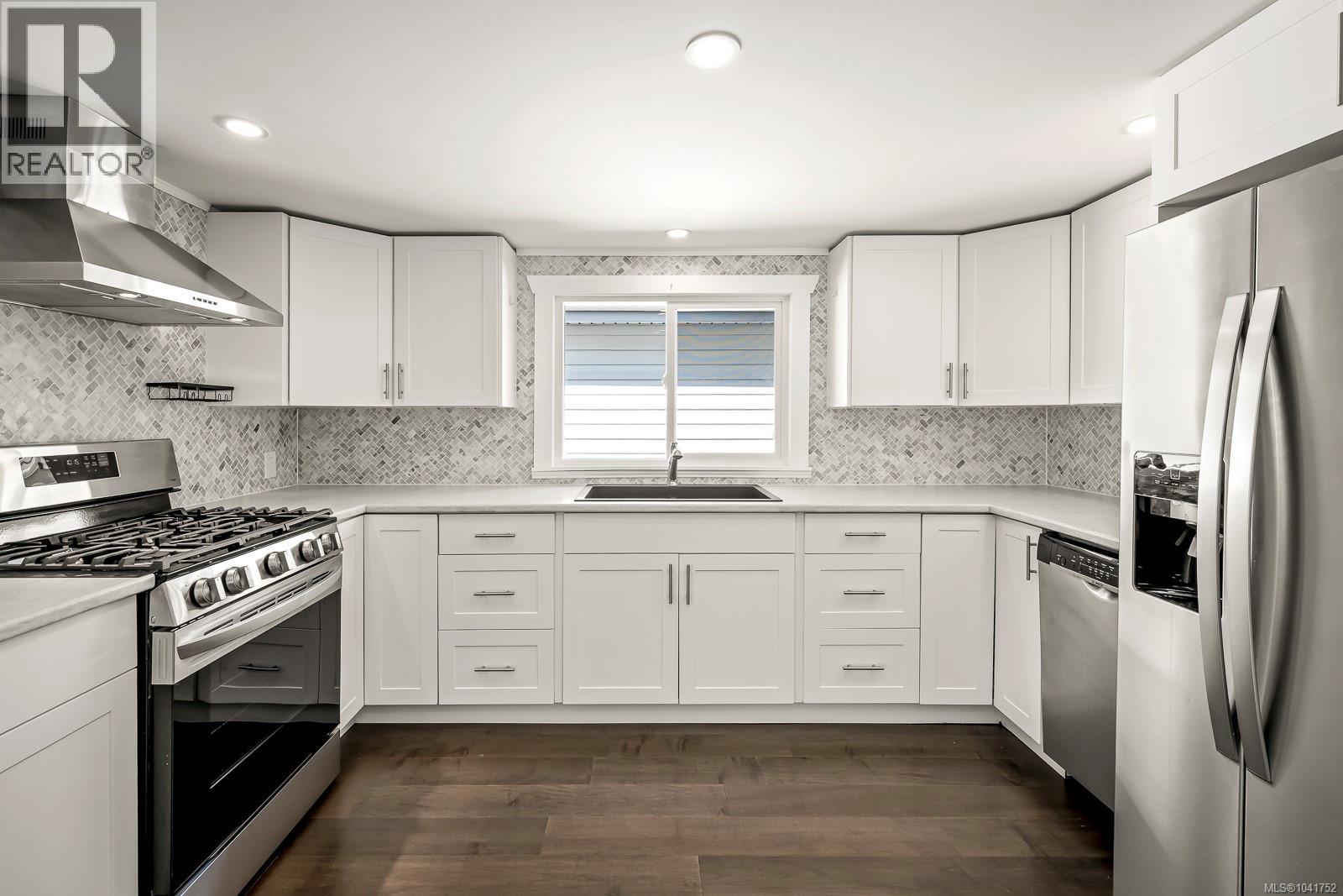 #43 1901 Ryan Rd E - 24