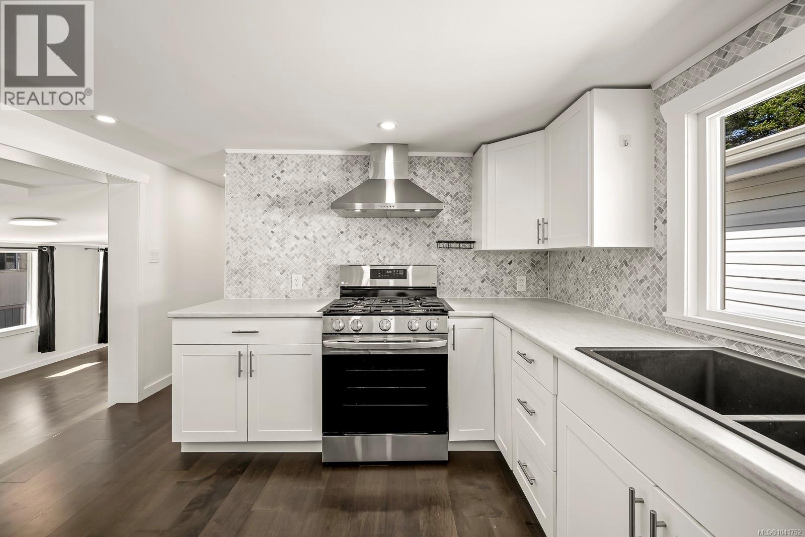 #43 1901 Ryan Rd E - 25
