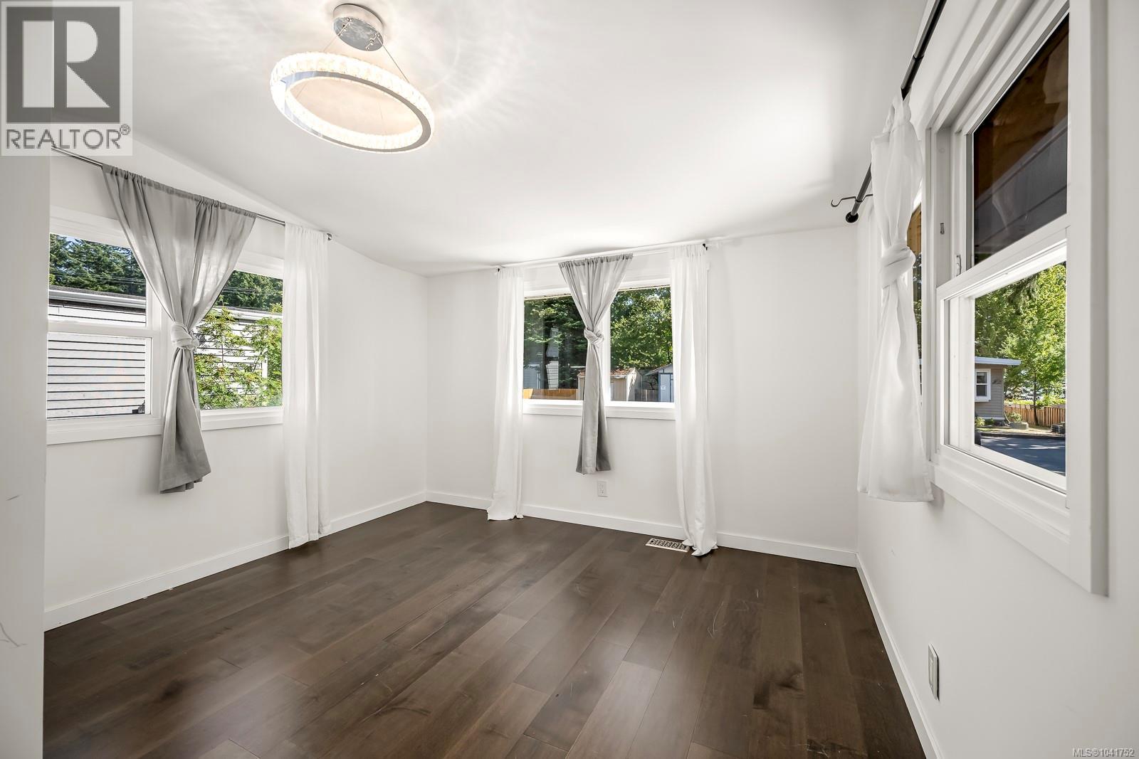 #43 1901 Ryan Rd E - 27