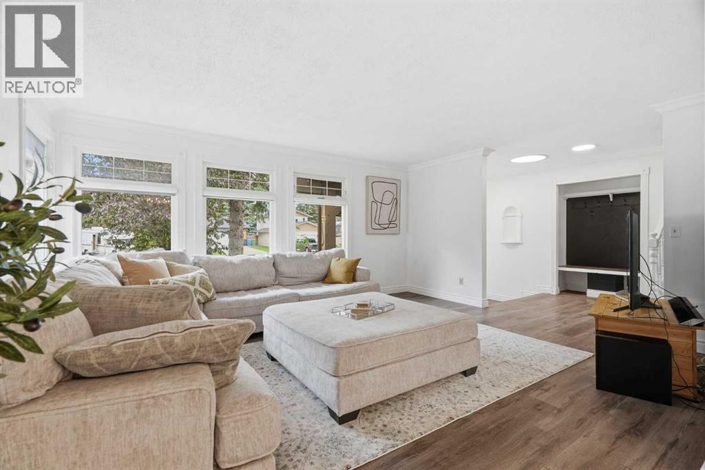 527 Deer Side Place SE — photo 7