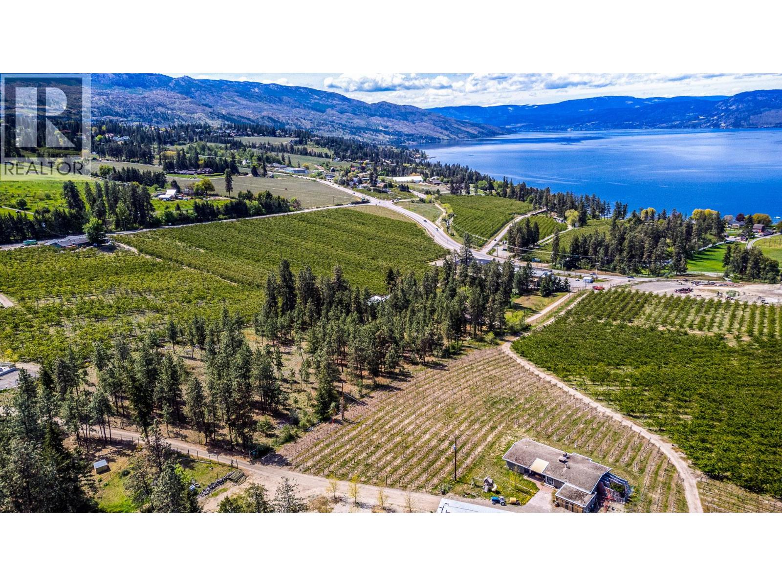  4729 Lakeshore Road, Kelowna