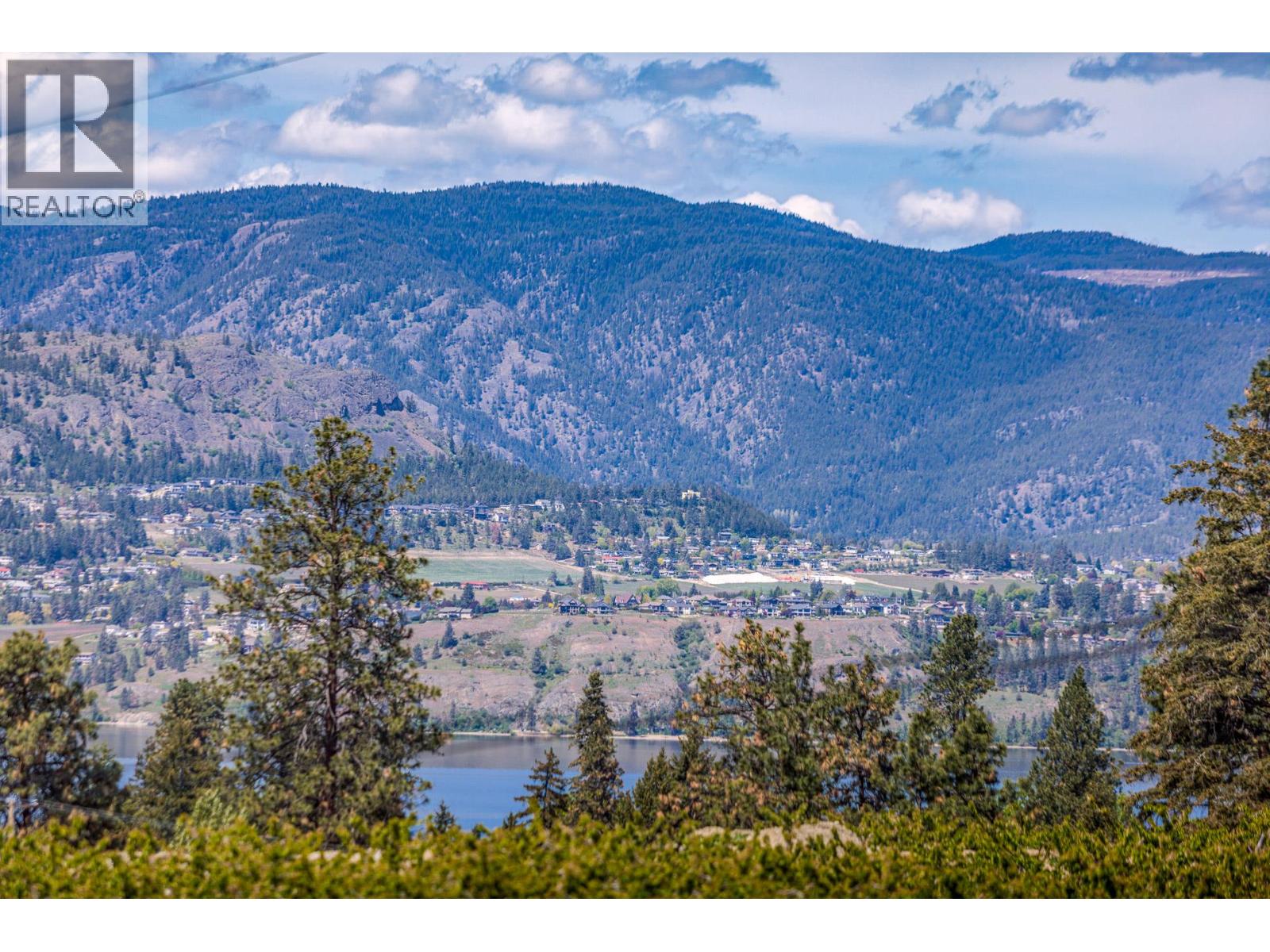  4729 Lakeshore Road, Kelowna