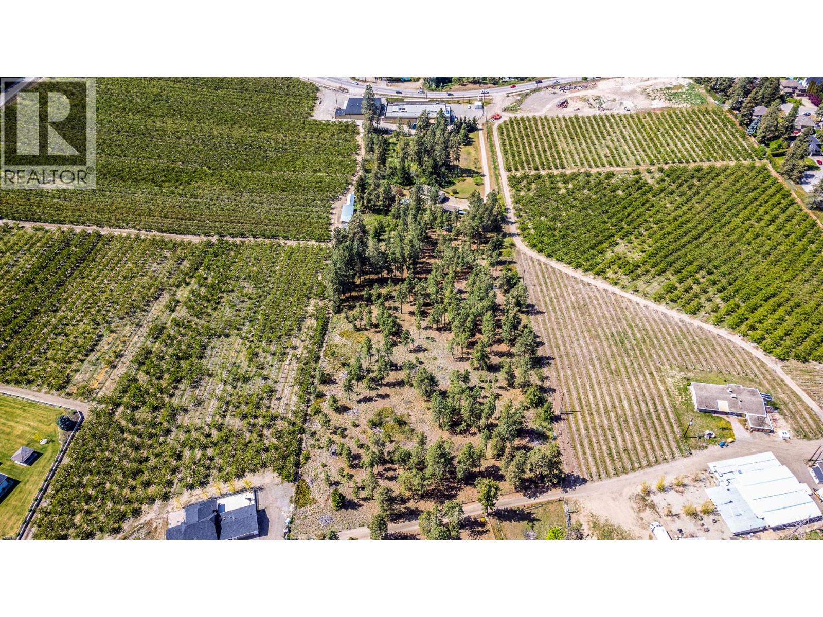  4729 Lakeshore Road, Kelowna