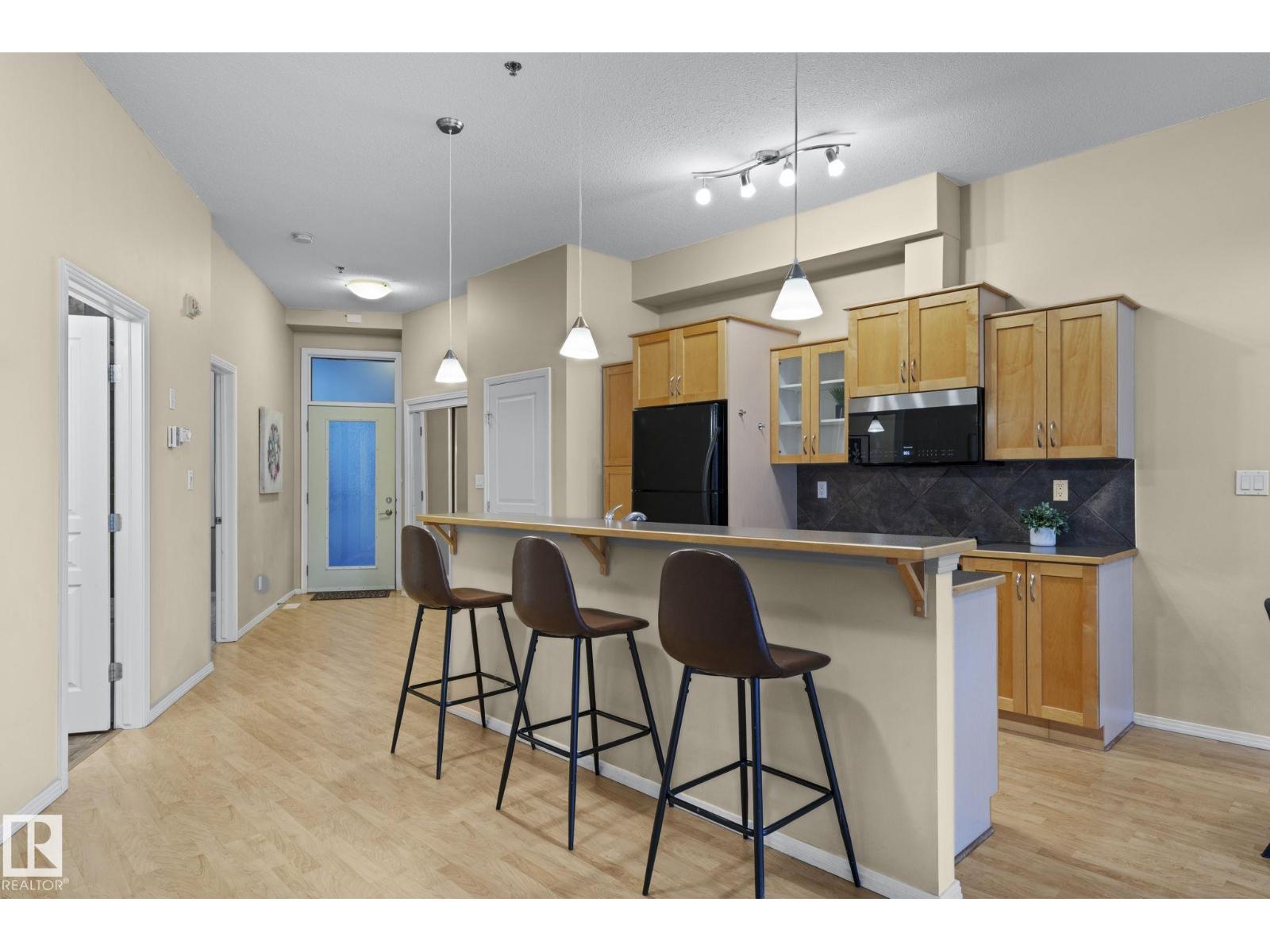 #308 10147 112 ST NW - 13