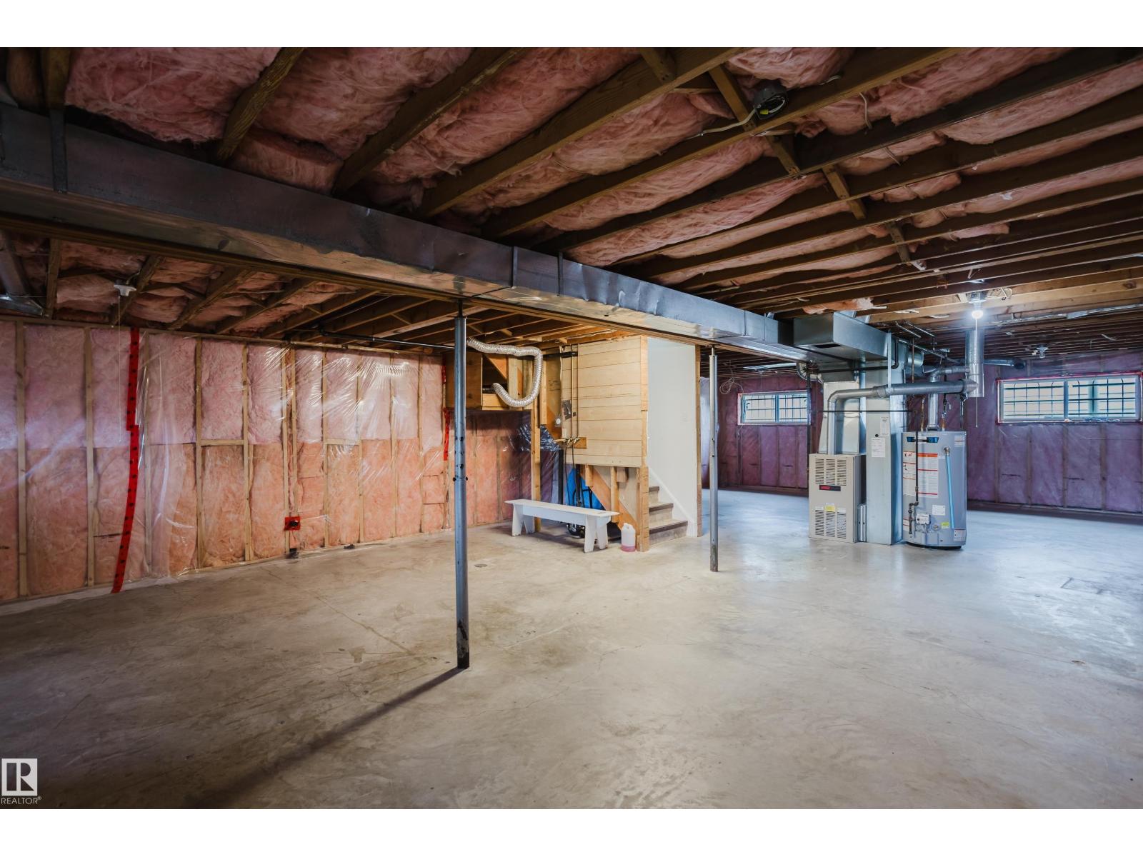 11208 69 ST NW - 33