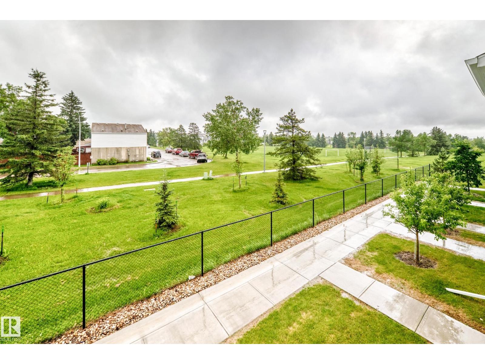 #17 4137 76 ST NW - 42