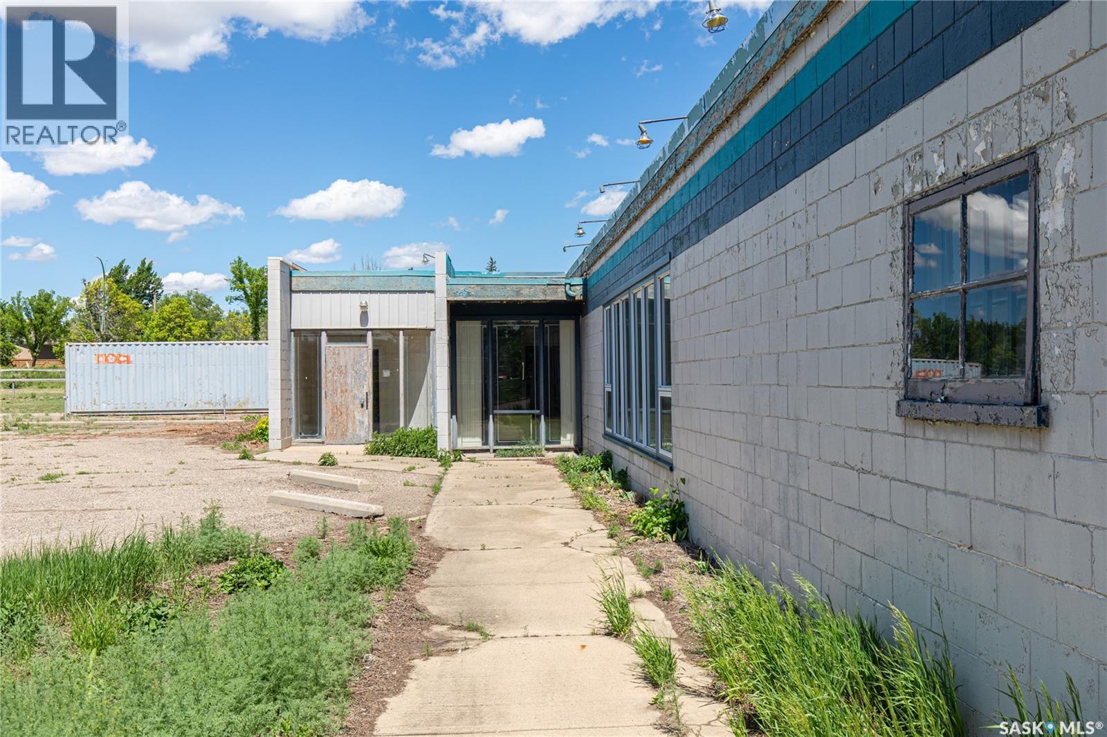 115 Coronation DRIVE, Moose Jaw — photo 3