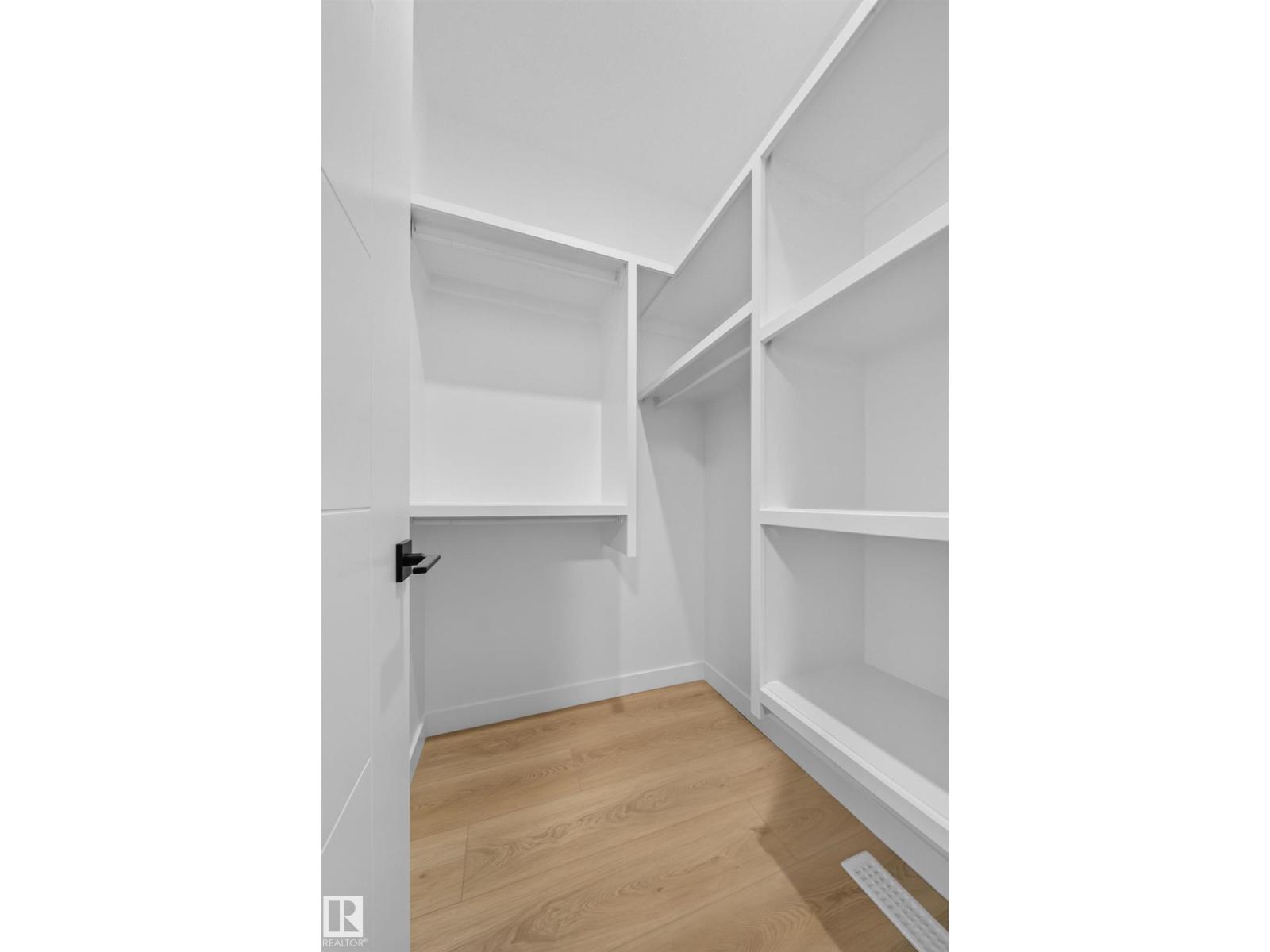 8915 MAYDAY WY SW - 43