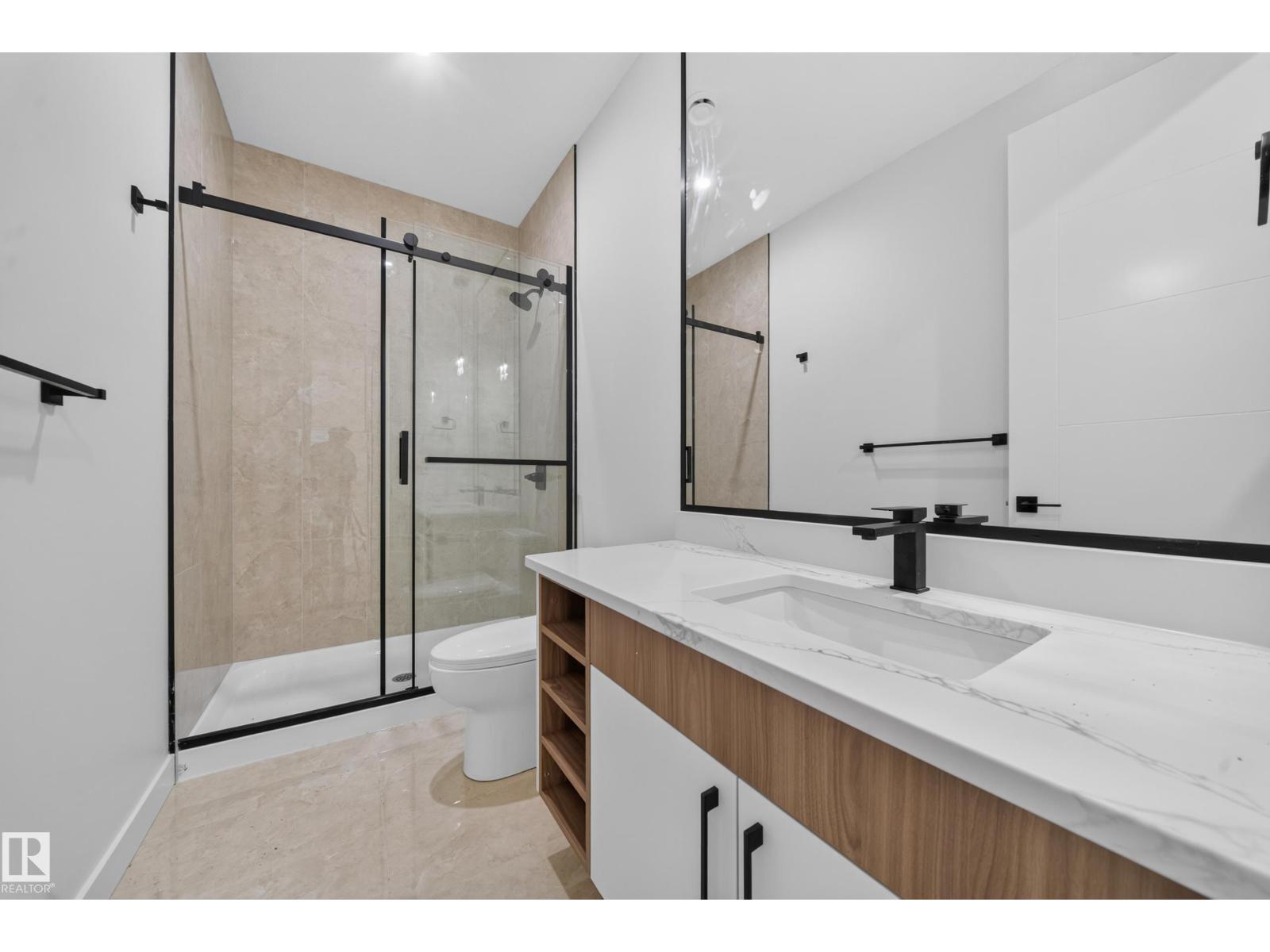 8915 MAYDAY WY SW - 7