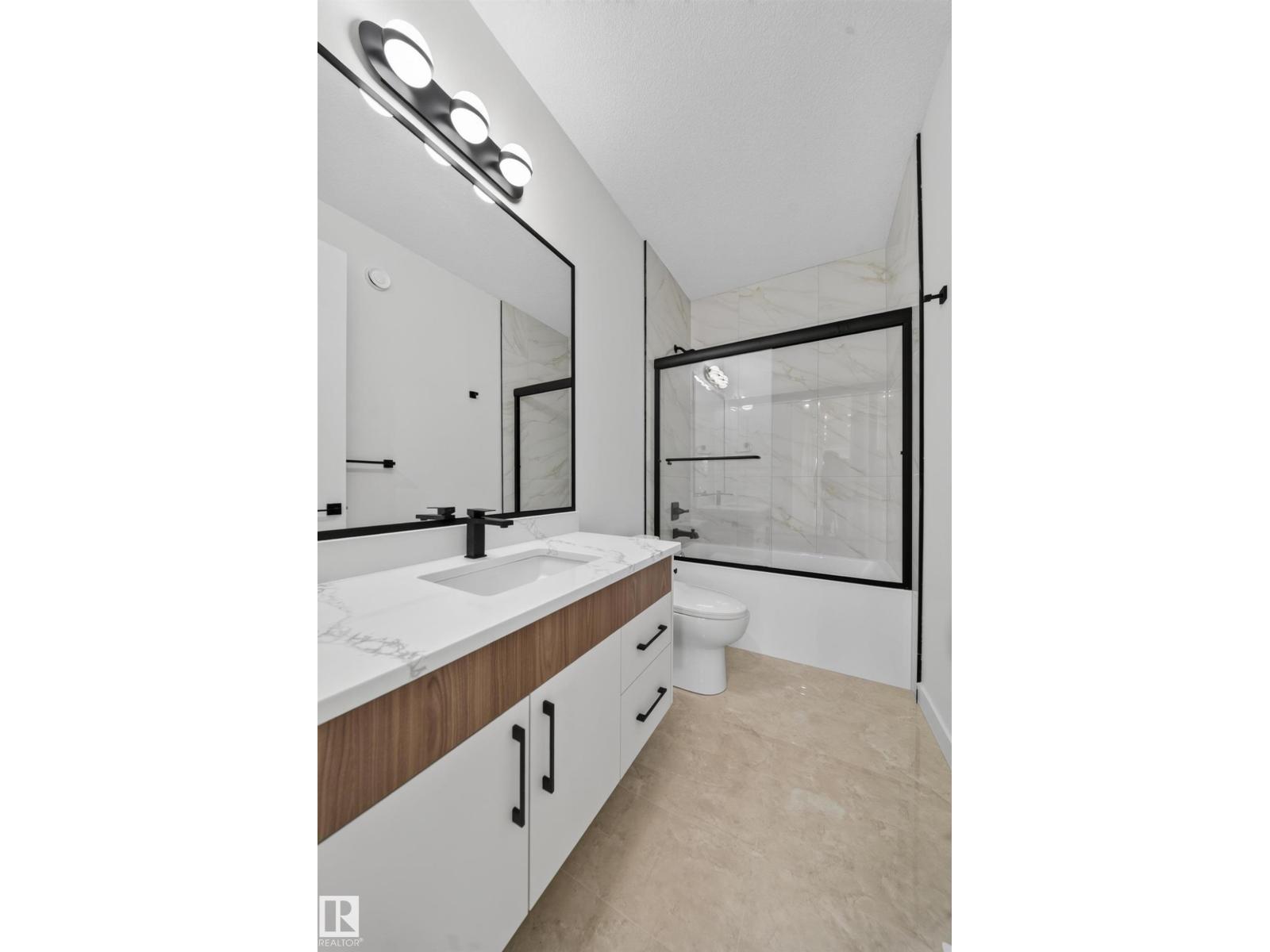 8915 MAYDAY WY SW - 33