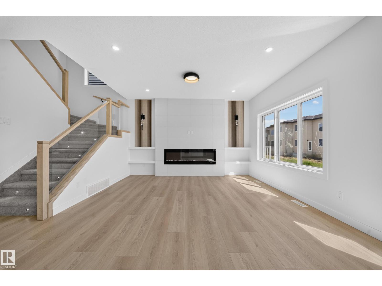 8915 MAYDAY WY SW - 19