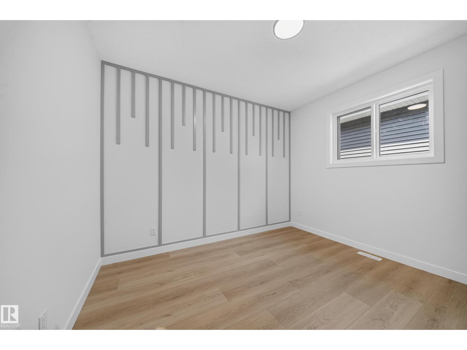 8915 MAYDAY WY SW - 39