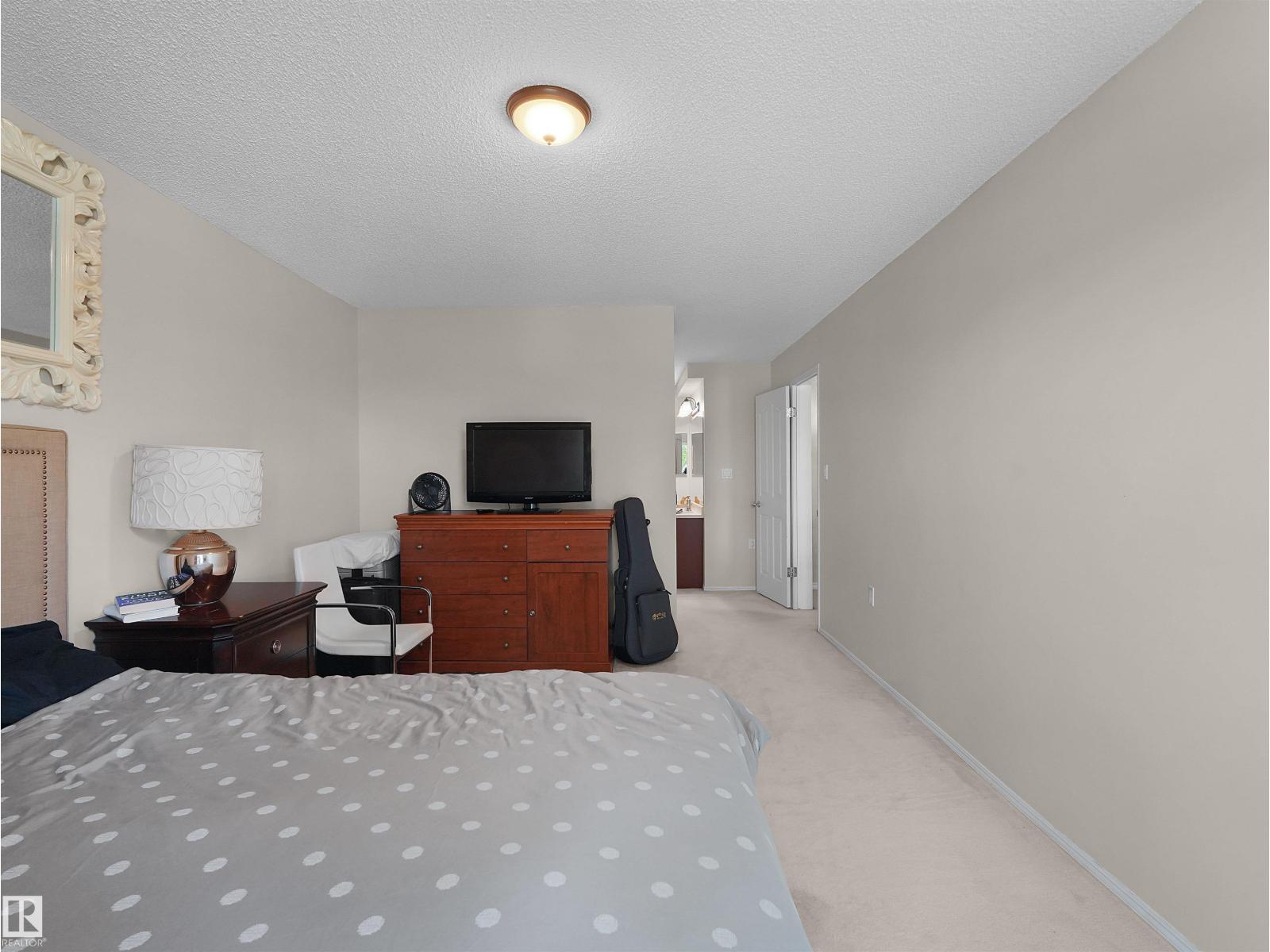 #228 15499 CASTLE DOWNS RD NW - 30
