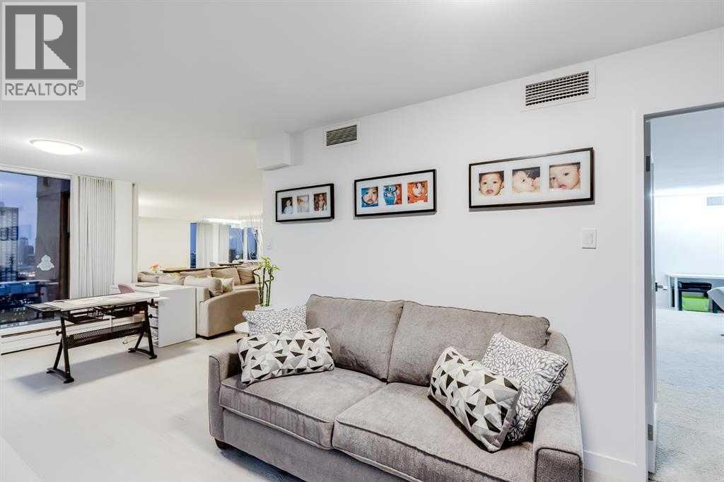#2703 1100 8 Avenue SW - 24