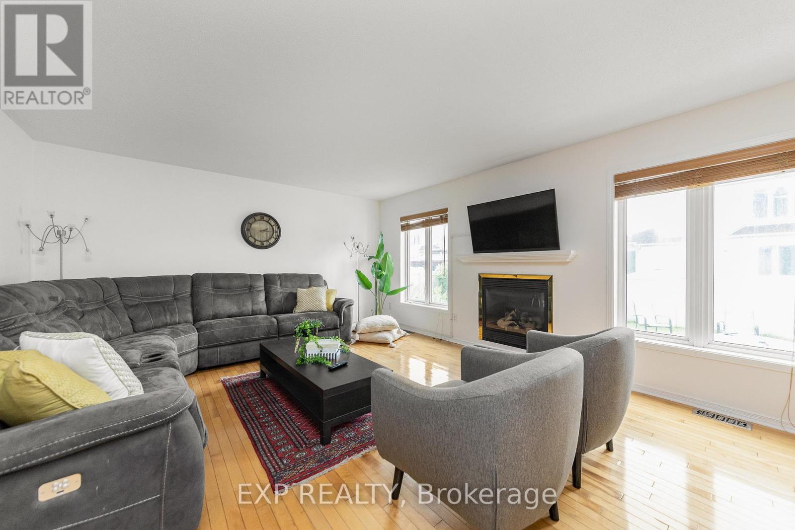 221 NORTHWIND STREET - 8