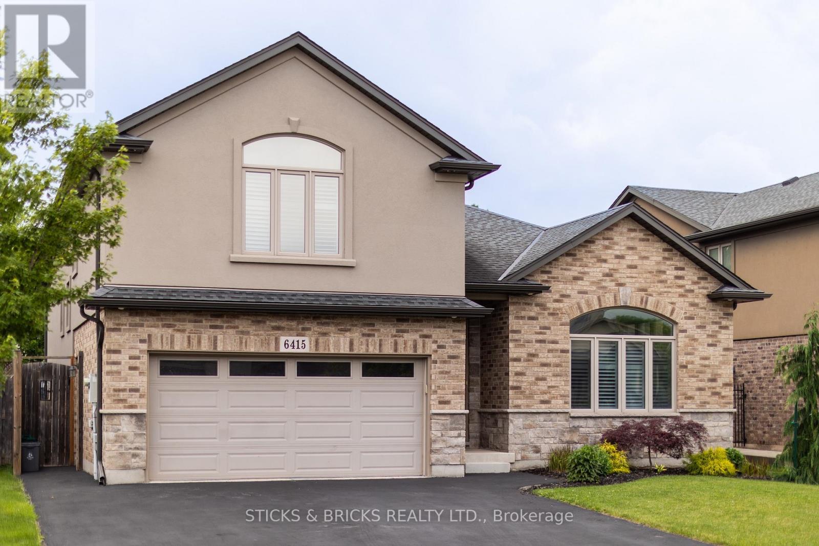 6415 CHRISTOPHER CRESCENT - 1