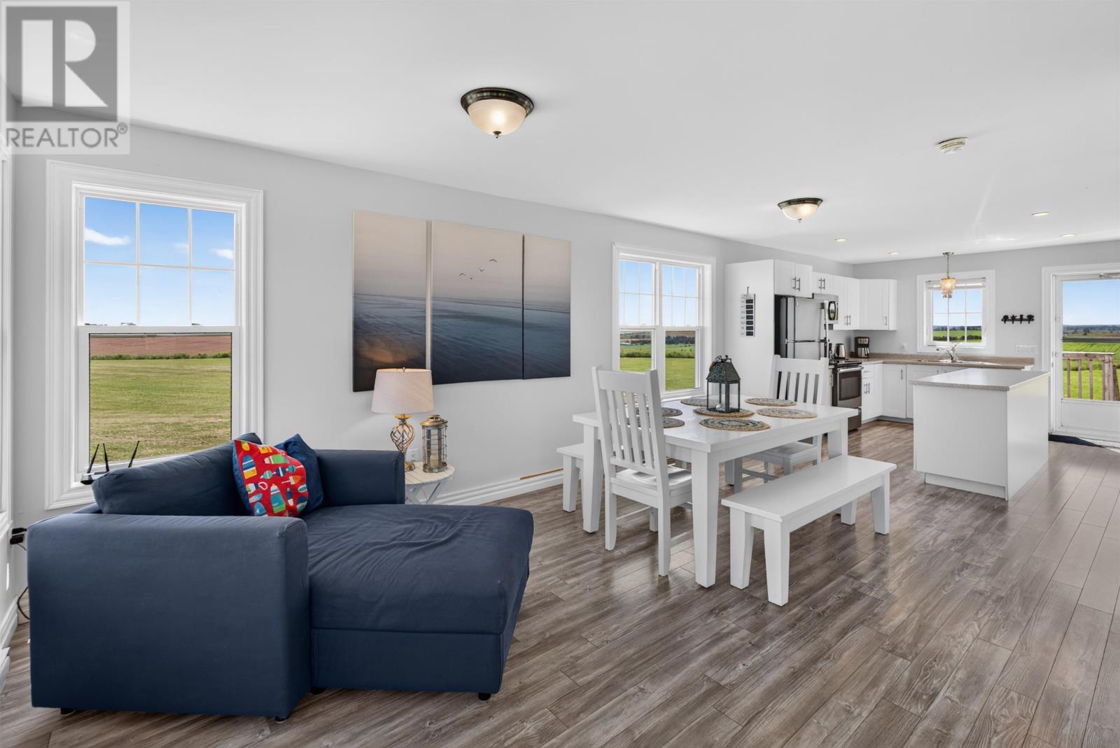 222 Camelot - 12