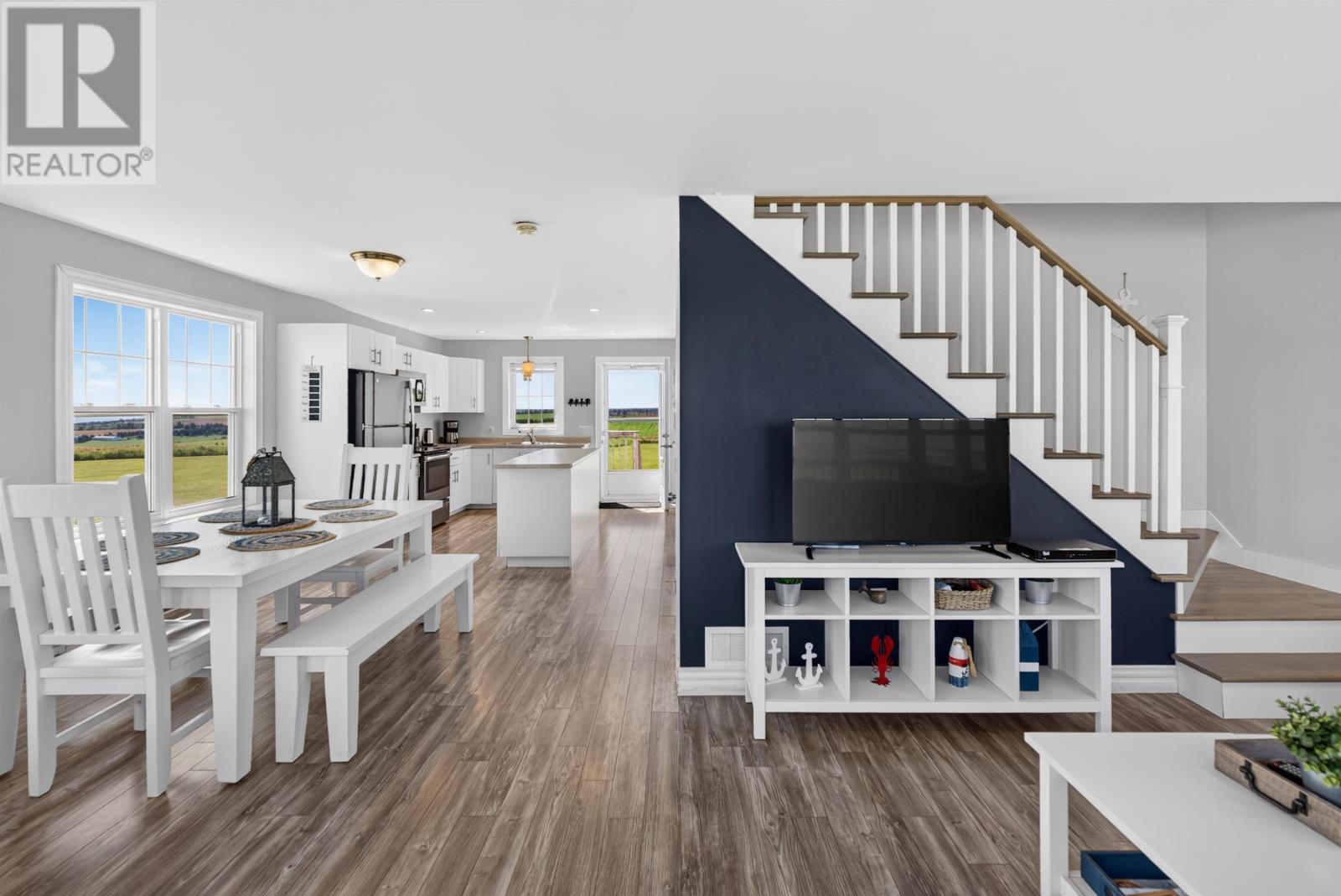 222 Camelot - 15