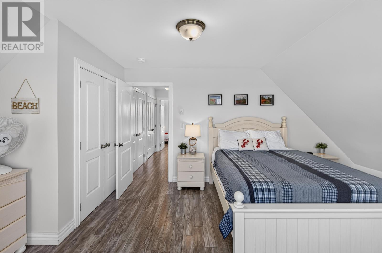 222 Camelot - 25