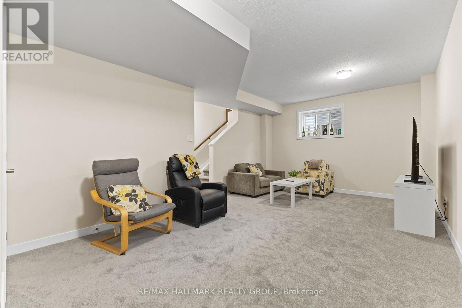 3 Bed, 3 Bath House for Sale in Ottawa – 360 PENINSULA ROAD, Ottawa – MLS# X13498372 - Image 27