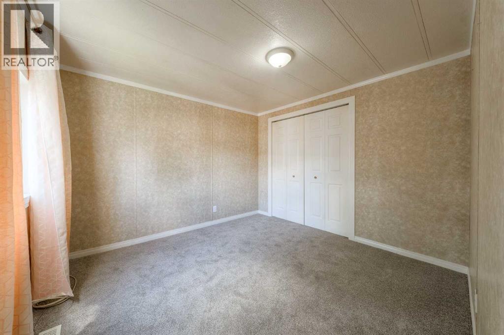 235, 6220 17 Avenue SE - 13