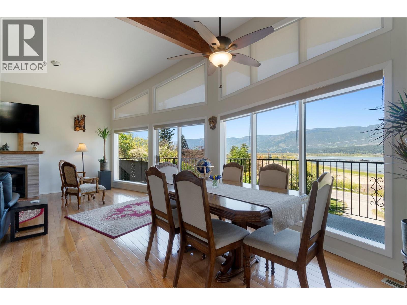 1280 Lakeshore Road NE - 6