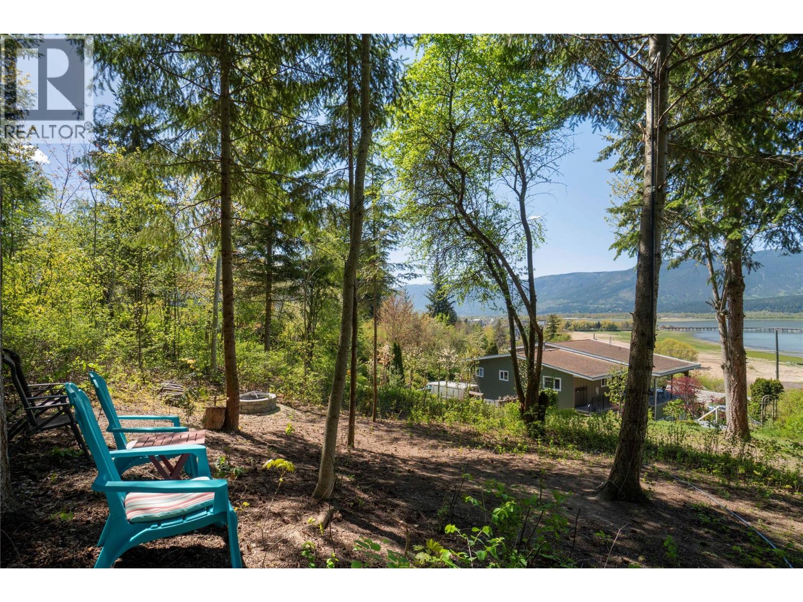 1280 Lakeshore Road NE - 83