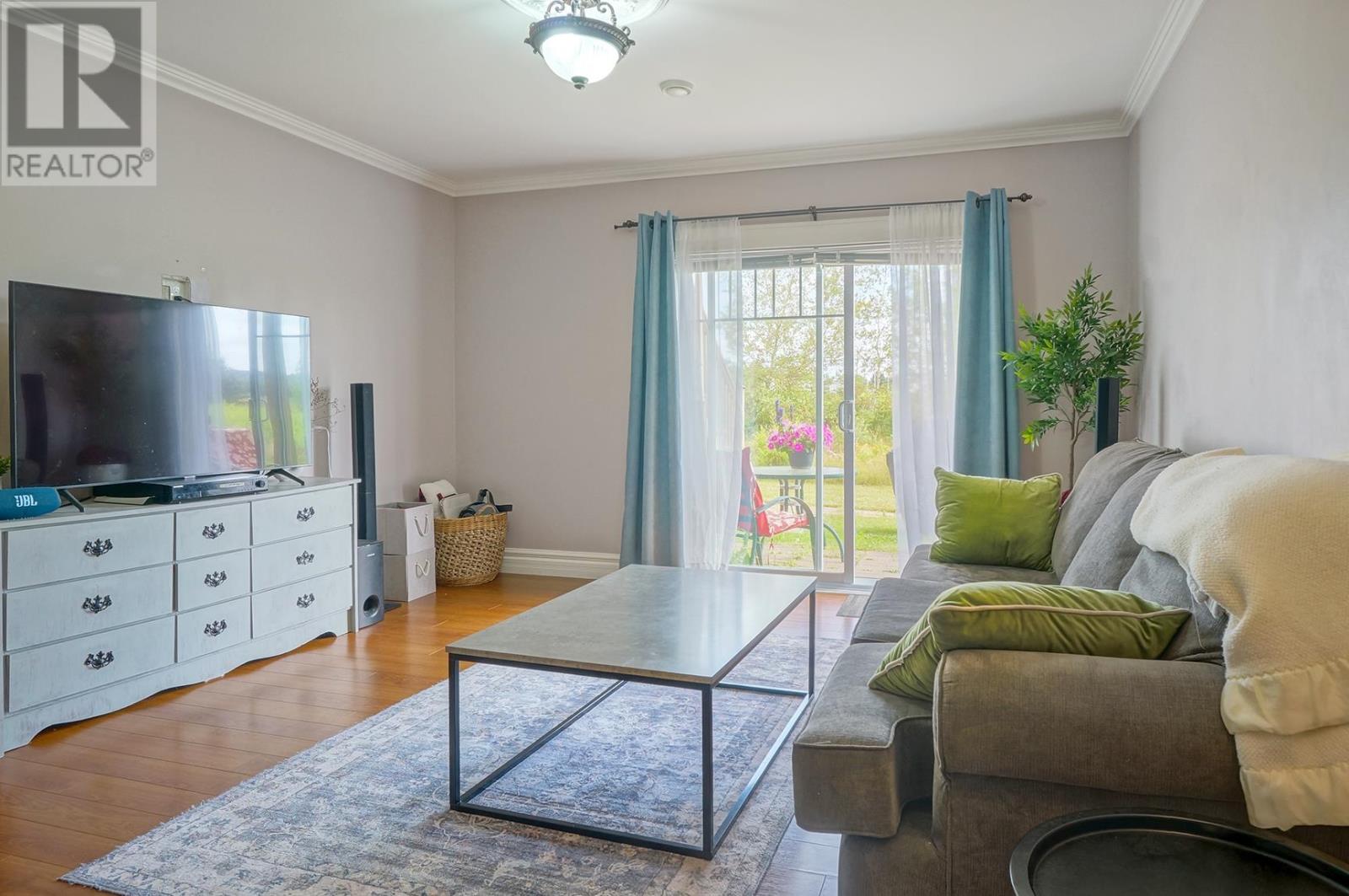 #108 55 Glen Stewart Drive - 23