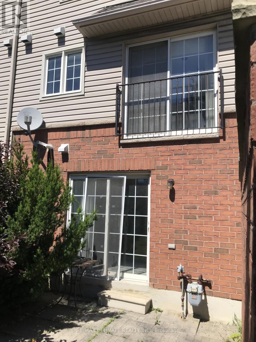 #72 4950 ALBINA WAY - 42