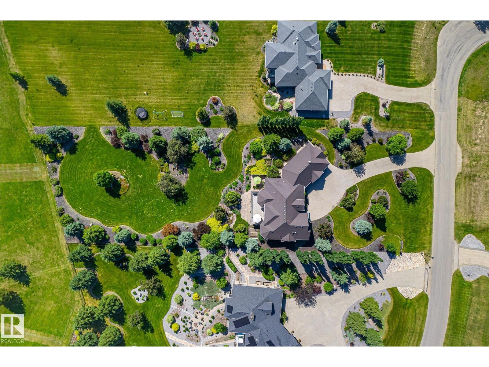 3 Blackhawk DR - 52