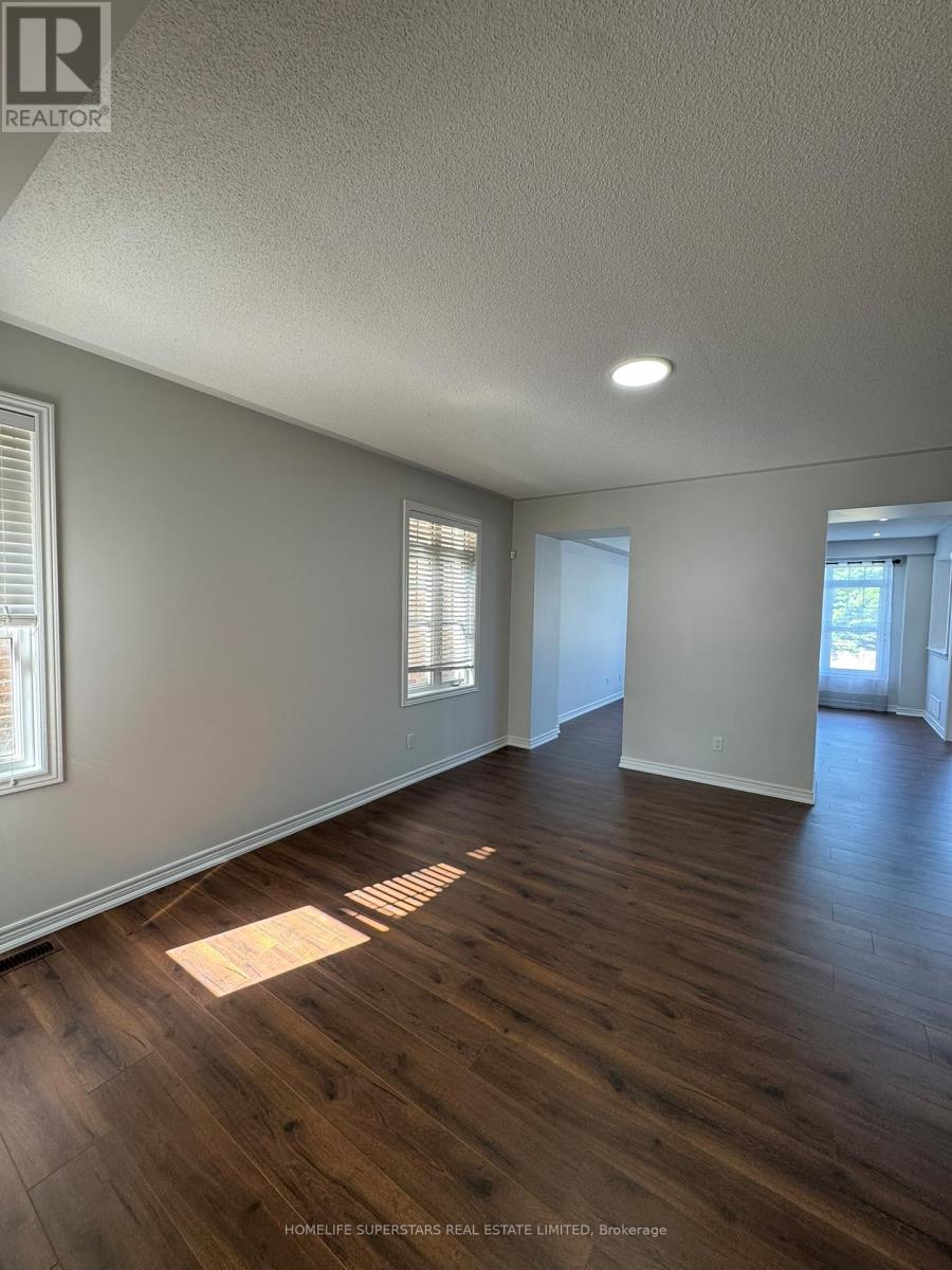 84 BELL AVENUE - 17