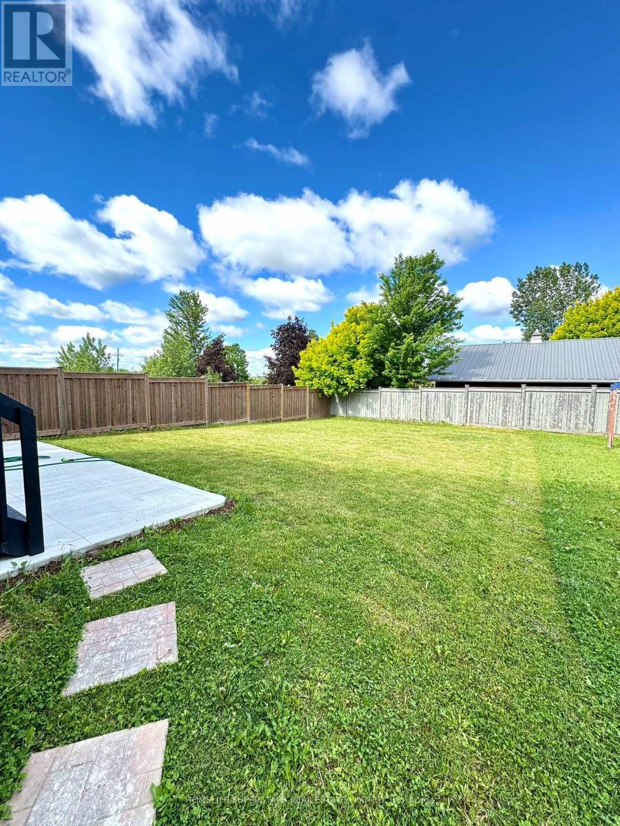 84 BELL AVENUE - 4