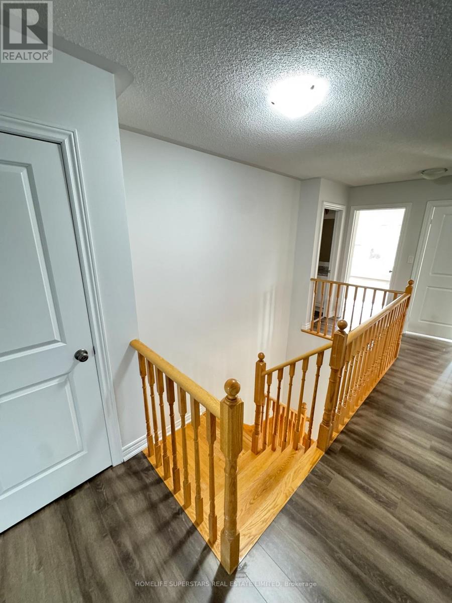 84 BELL AVENUE - 19