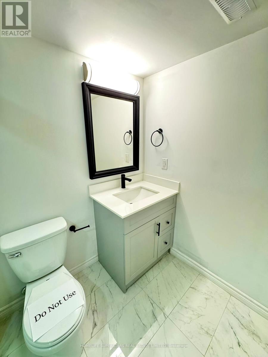 84 BELL AVENUE - 40