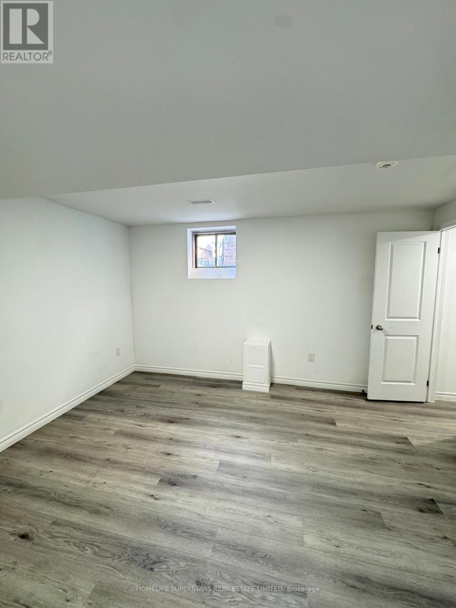 84 BELL AVENUE - 37