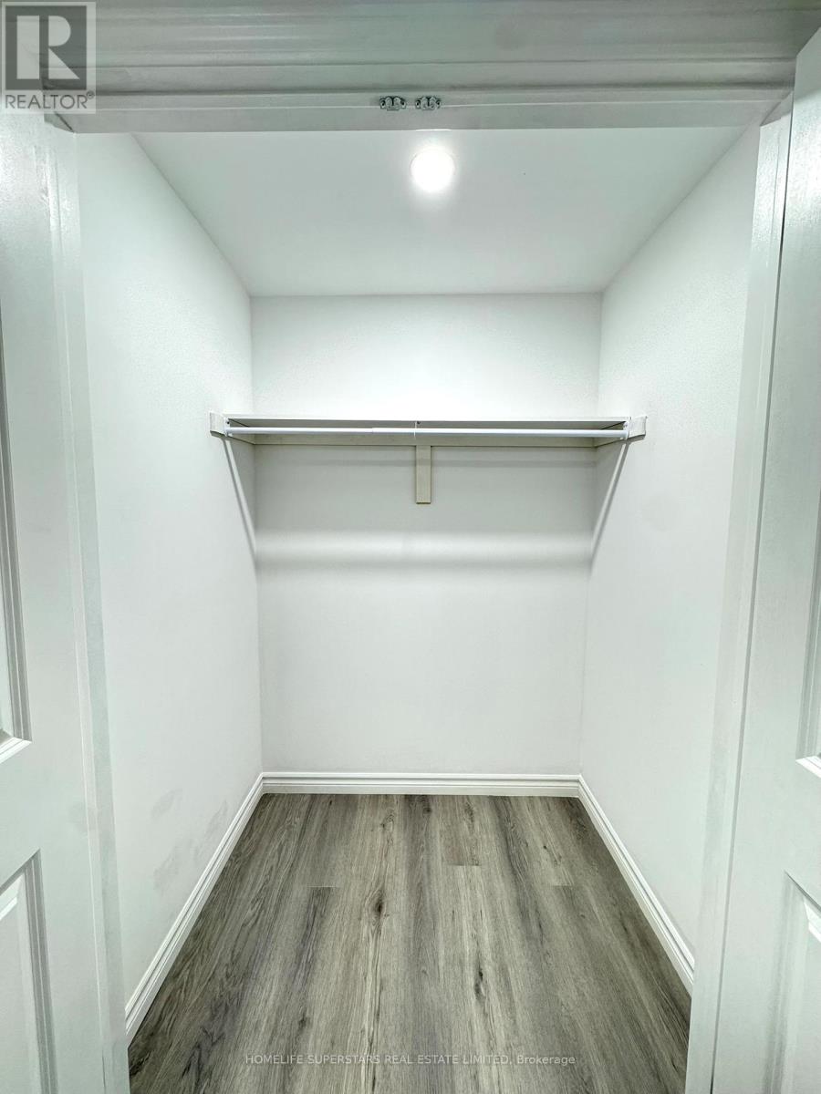 84 BELL AVENUE - 38