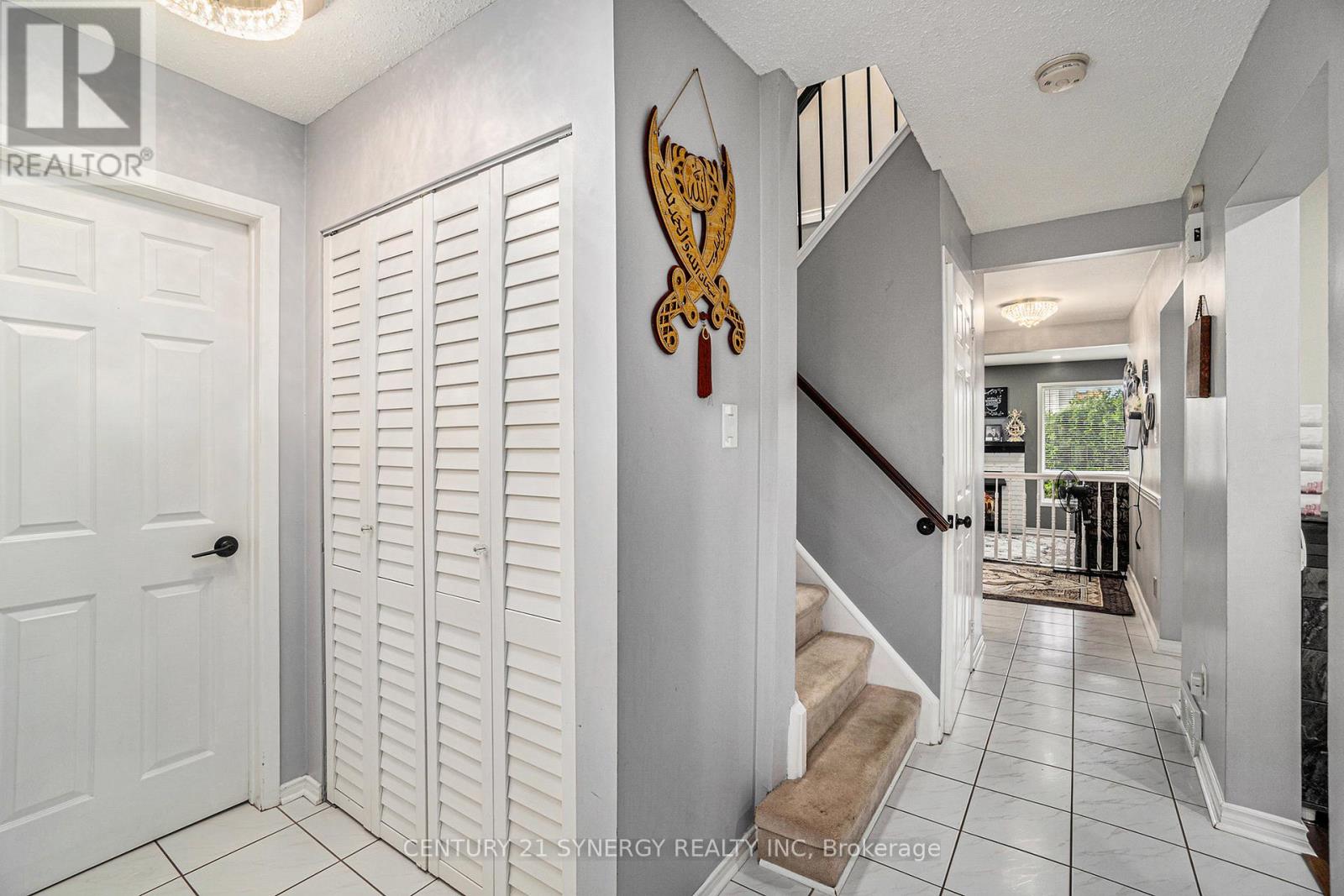 6415 VISENEAU DRIVE - 14